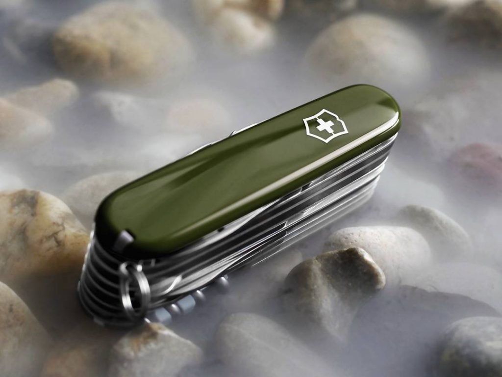 comprar navaja victorinox swisschamp precio